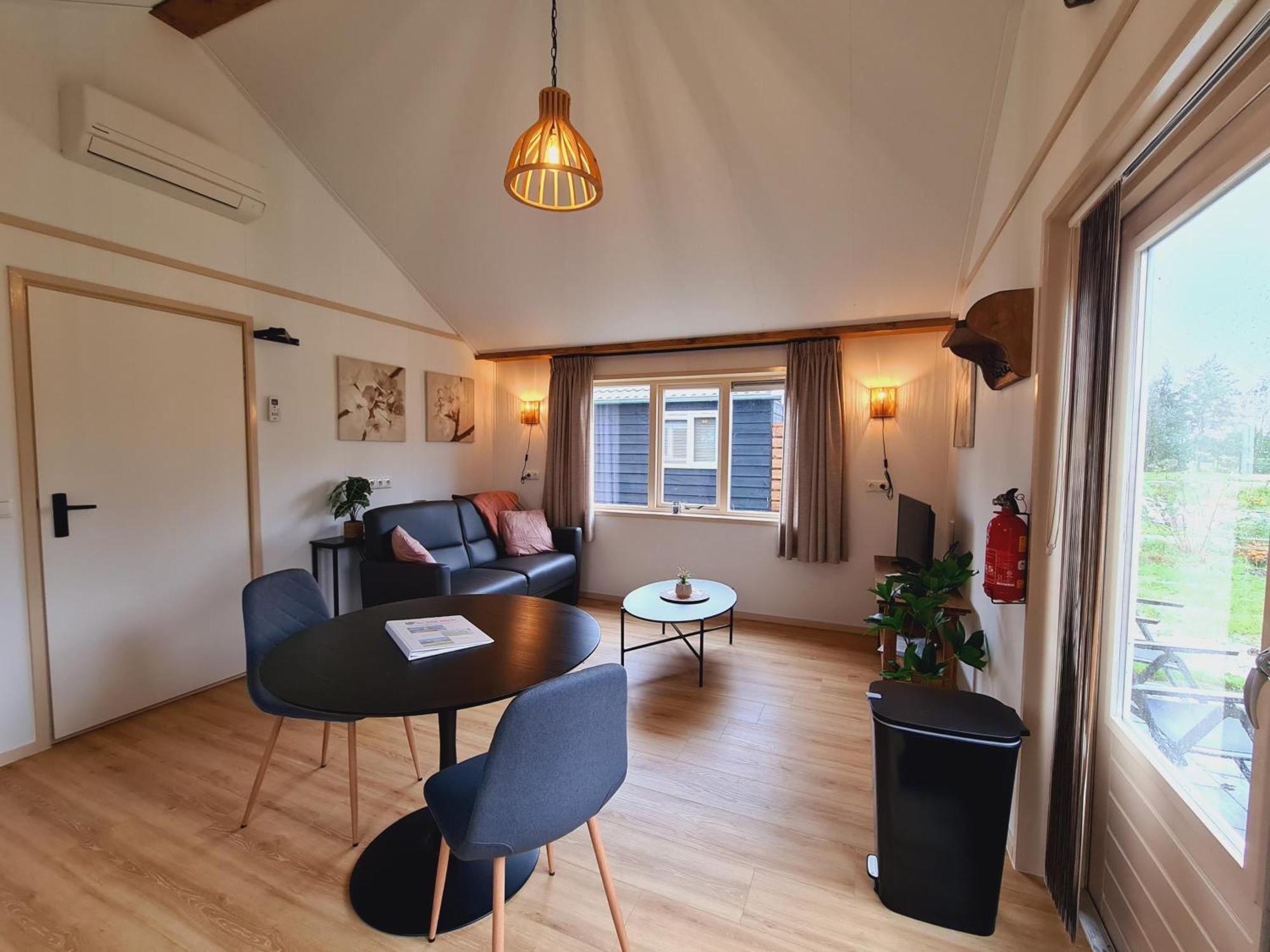 2-Persoons Luxe Vakantiewoning De Veenhoop Екстериор снимка